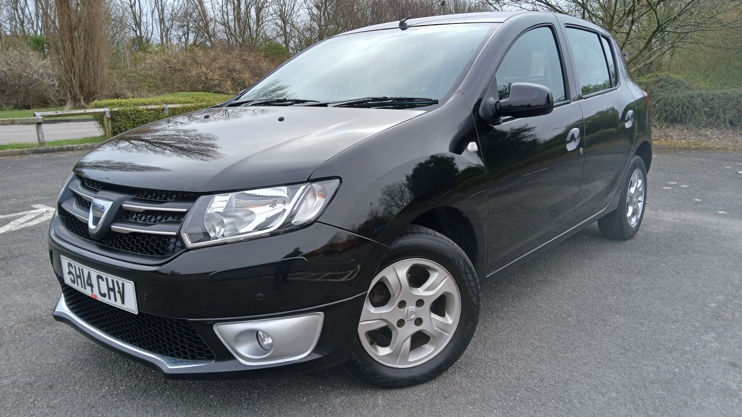 Used Dacia Sandero 2014 for sale - 78078939: Photo 2