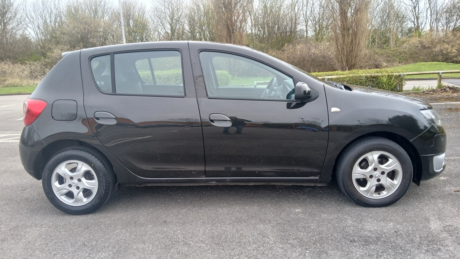 Used Dacia Sandero 2014 for sale - 78078939: Photo 3