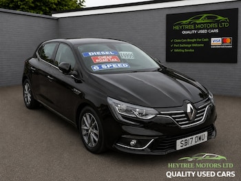 Used Renault Megane 2017 for sale - 79620077: Photo