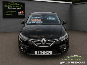Used Renault Megane 2017 for sale - 79620077: Photo