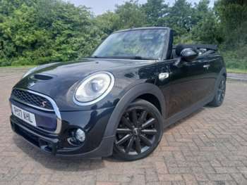 Used MINI Convertible 2017 for sale - 74855317: Photo