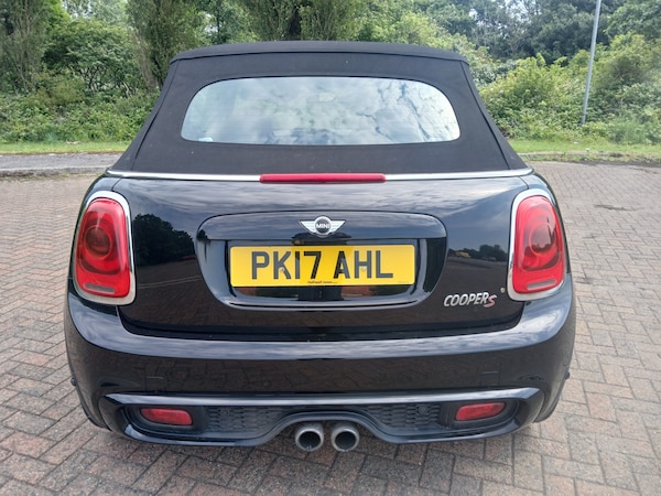 Used MINI Convertible 2017 for sale - 74855317: Photo 9