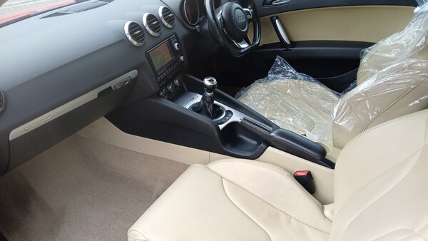 Used Audi TT 2010 for sale - 75505579: Photo 12