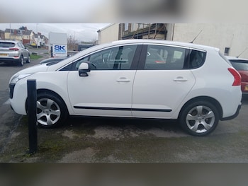 Used Peugeot 3008 2013 for sale - 77781571: Photo