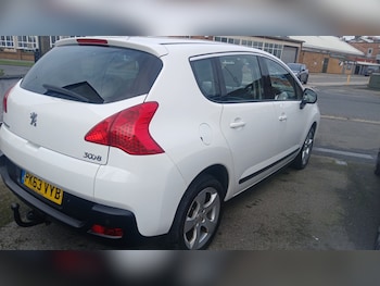 Used Peugeot 3008 2013 for sale - 77781571: Photo