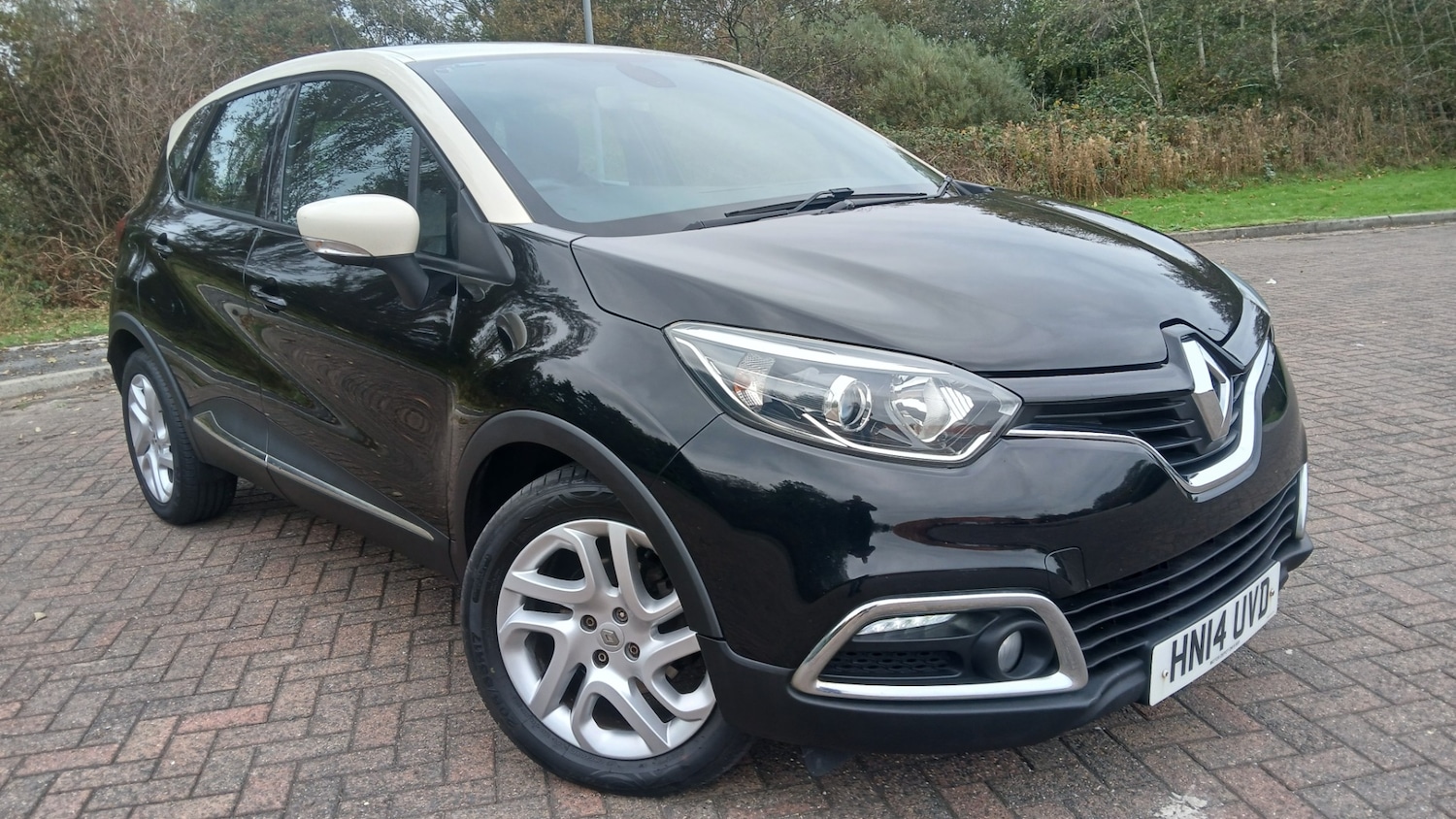 Used Renault Captur 2014 for sale - 76287189: Photo 1