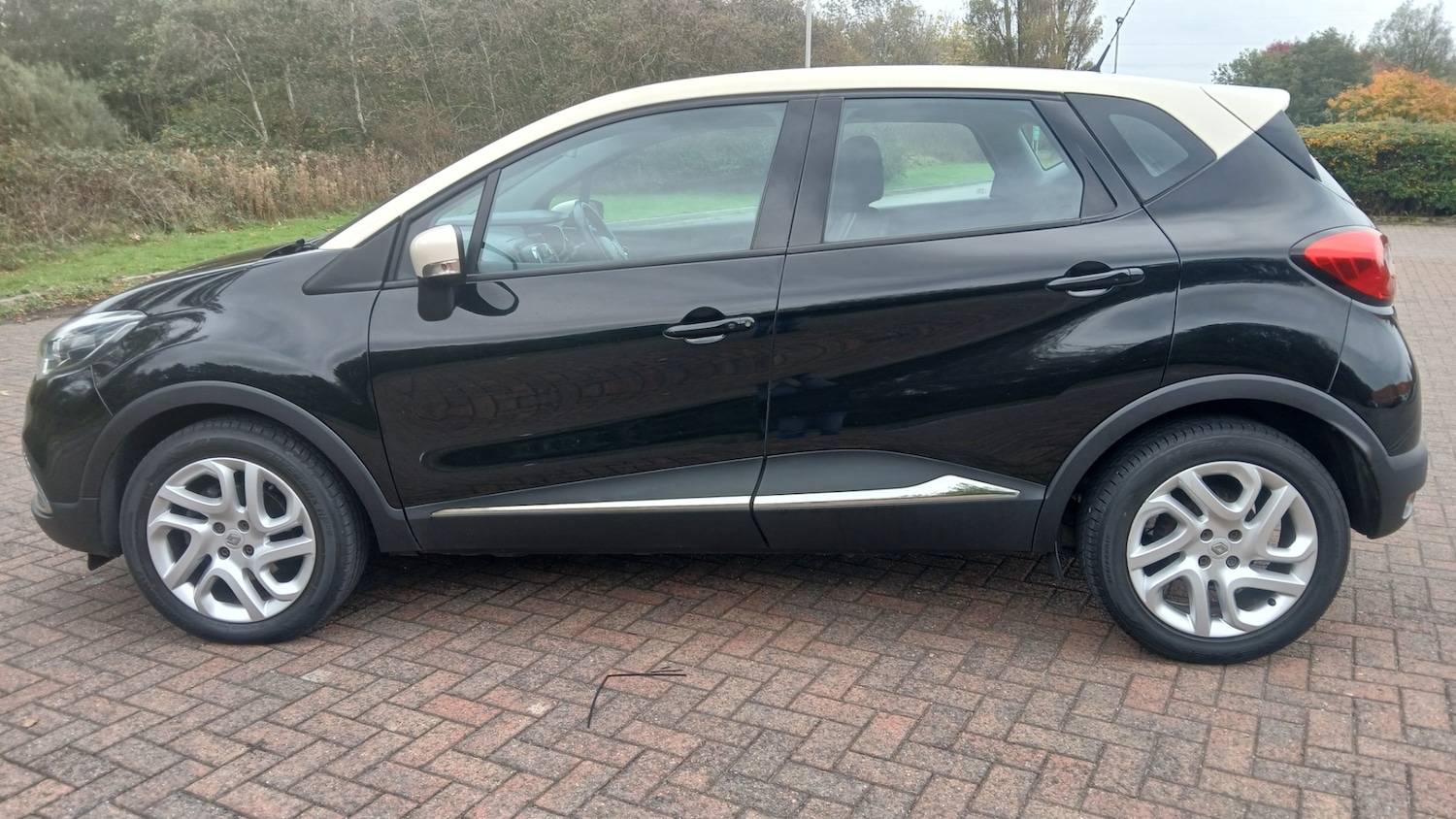 Used Renault Captur 2014 for sale - 76287189: Photo 5