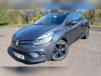 Used Renault Clio 2017 for sale - 77946048: Photo