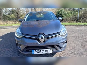 Used Renault Clio 2017 for sale - 77946048: Photo