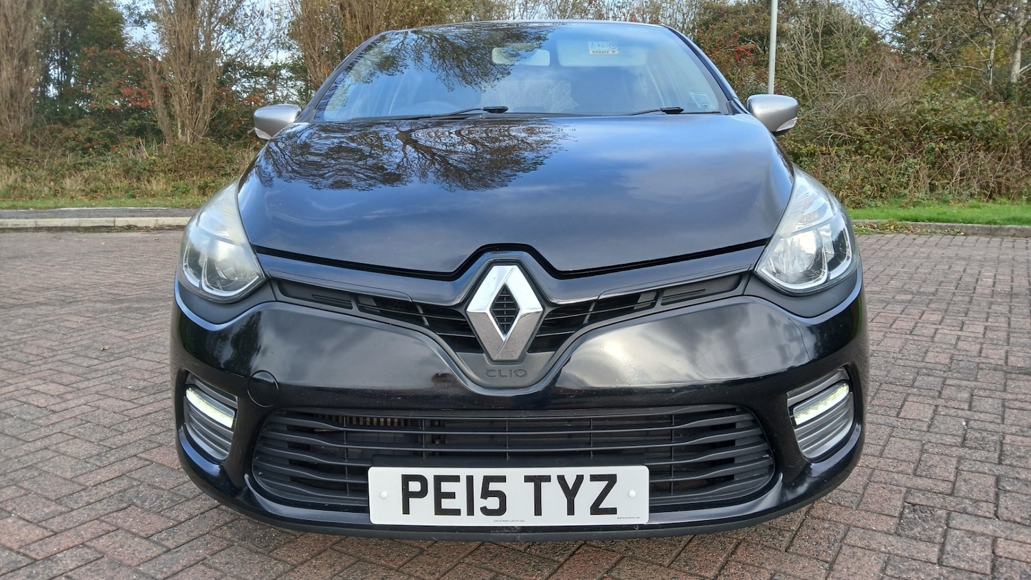 Used Renault Clio 2015 for sale - 76354984: Photo 4