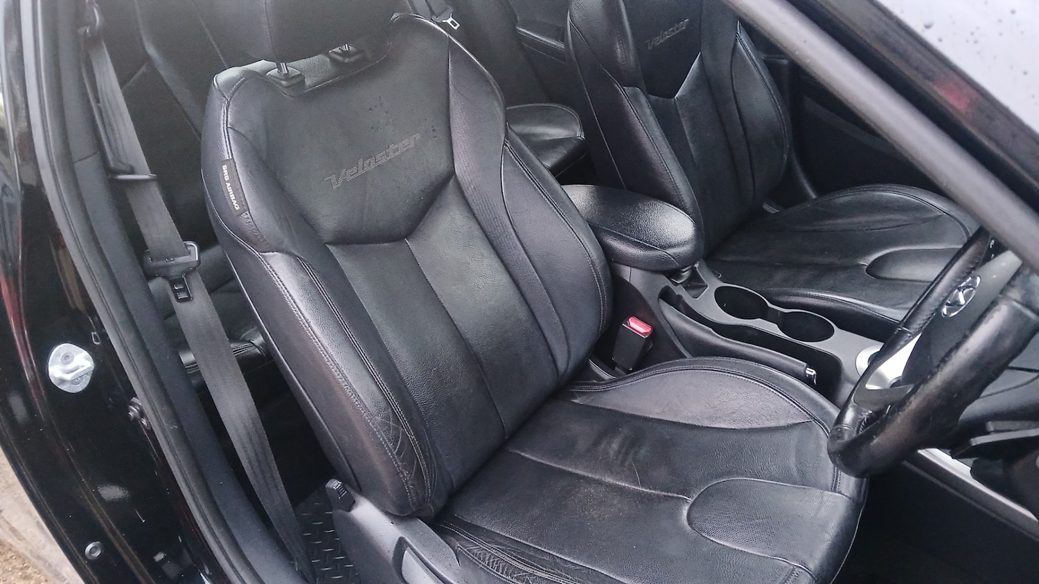 Used Hyundai Veloster 2013 for sale - 77116305: Photo 10