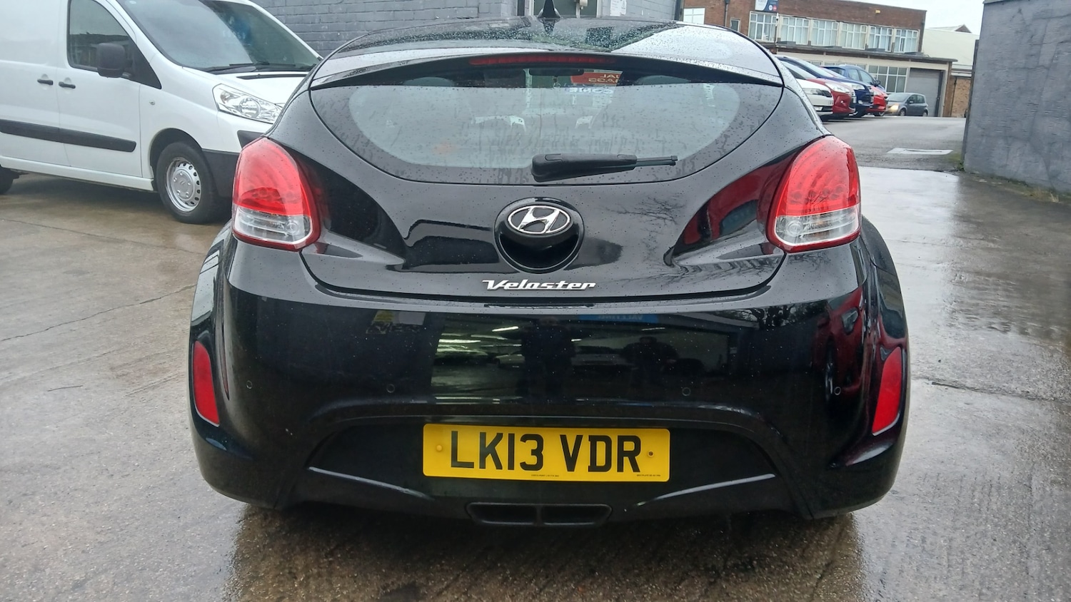 Used Hyundai Veloster 2013 for sale - 77116305: Photo 7