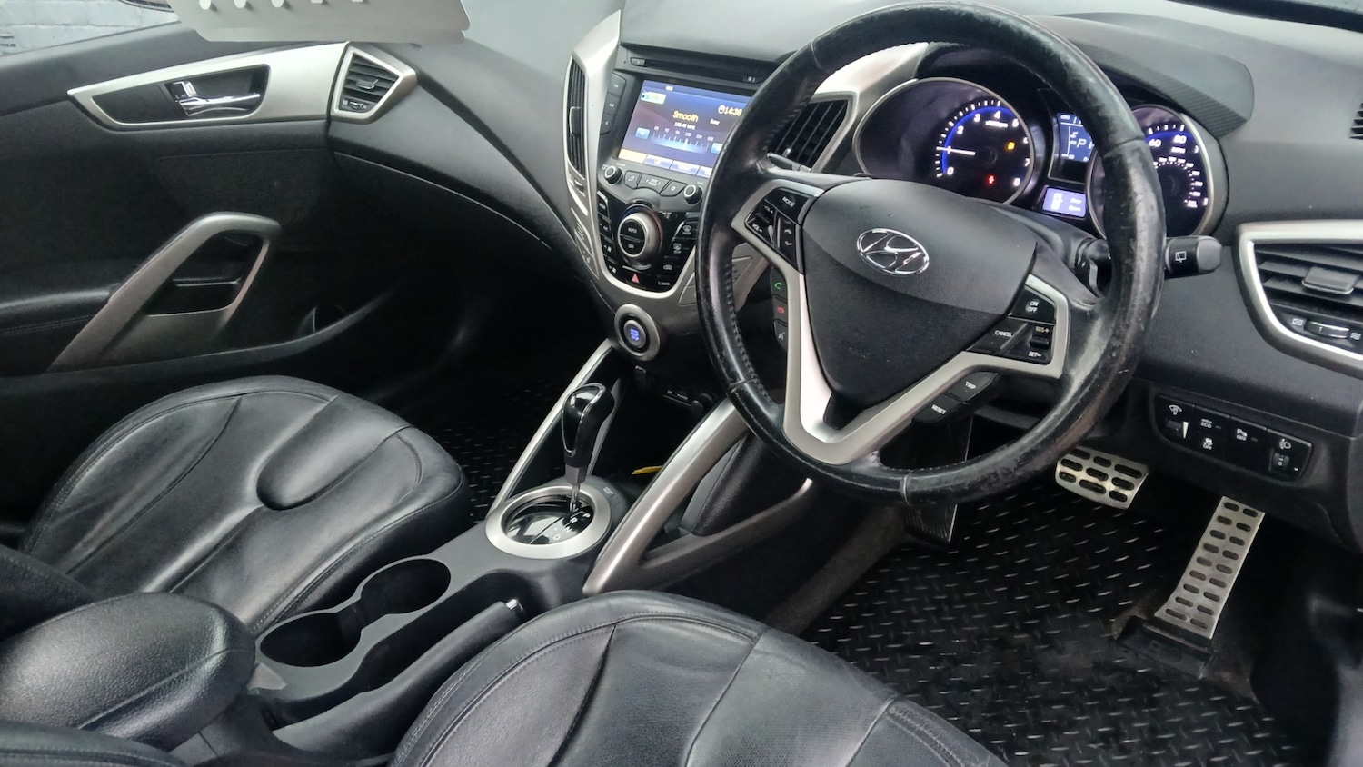 Used Hyundai Veloster 2013 for sale - 77116305: Photo 9