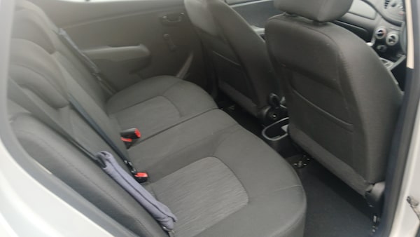 Used Hyundai i10 2012 for sale - 76287789: Photo 11