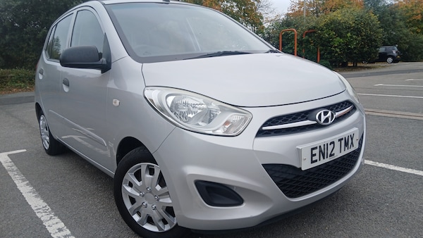 Used Hyundai i10 2012 for sale - 76287789: Photo 1