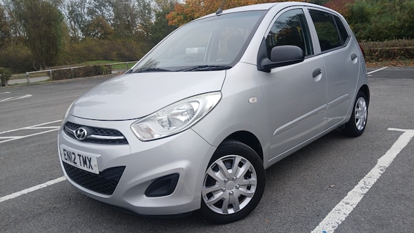 Used Hyundai i10 2012 for sale - 76287789: Photo 2