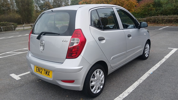 Used Hyundai i10 2012 for sale - 76287789: Photo 6