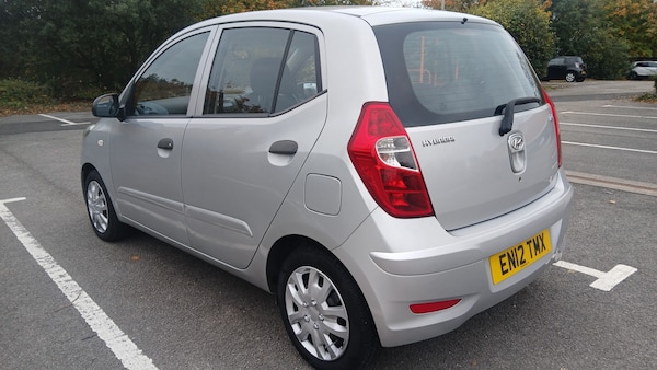 Used Hyundai i10 2012 for sale - 76287789: Photo 8