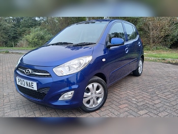 Used Hyundai i10 2013 for sale - 76102540: Photo 2
