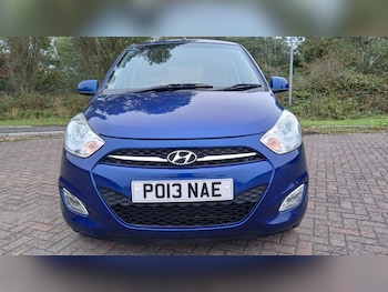 Used Hyundai i10 2013 for sale - 76102540: Photo 4