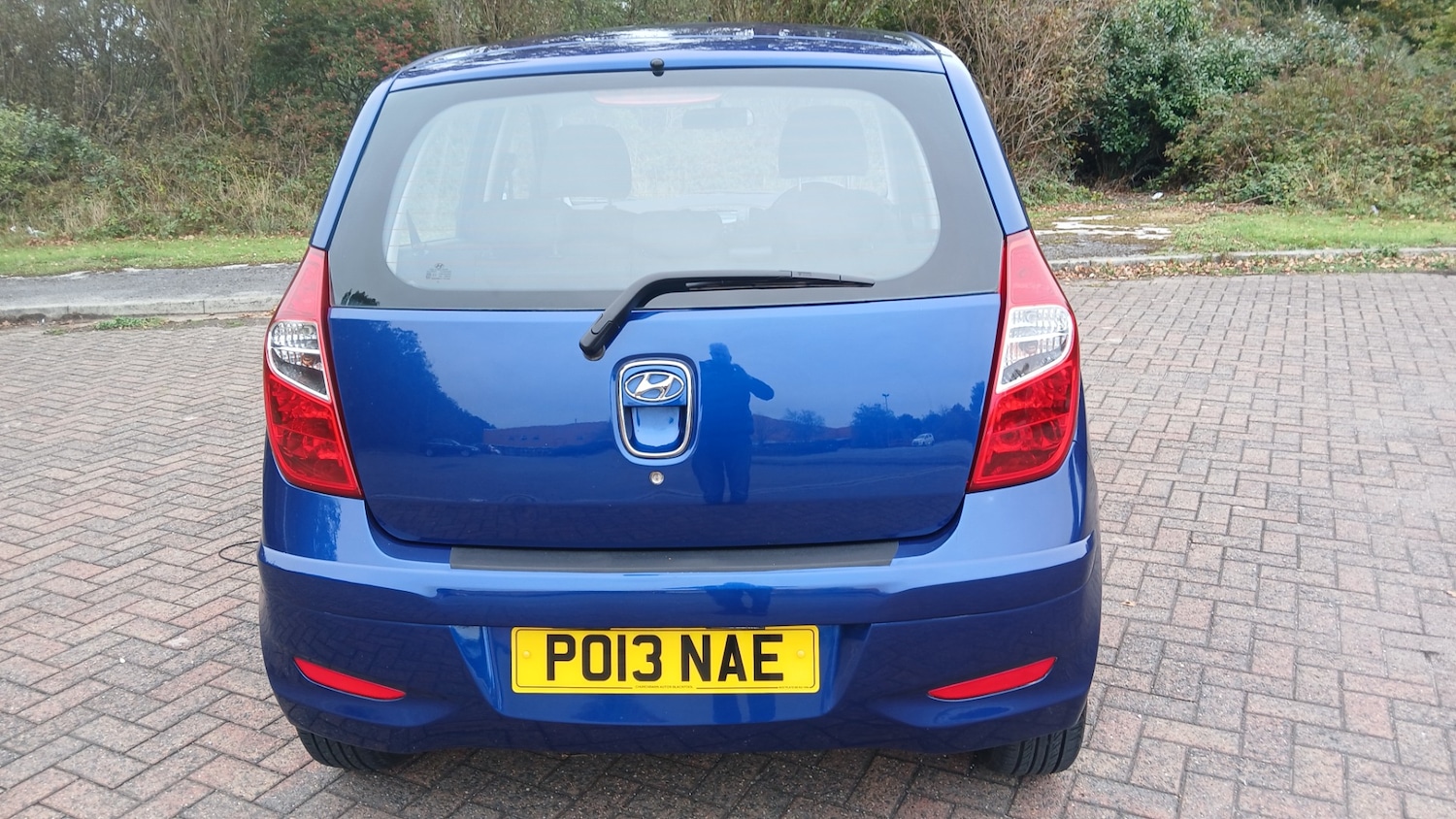 Used Hyundai i10 2013 for sale - 76102540: Photo 7