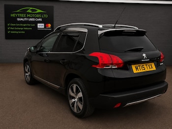 Used Peugeot 2008 2015 for sale - 79486262: Photo