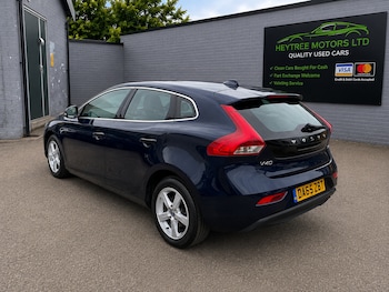 Used Volvo V40 2015 for sale - 79155997: Photo