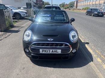 Used MINI Convertible 2017 for sale - 78997972: Photo