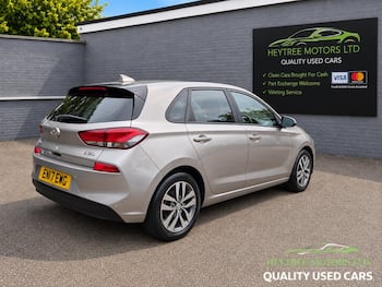 Used Hyundai i30 2017 for sale - 79845381: Photo