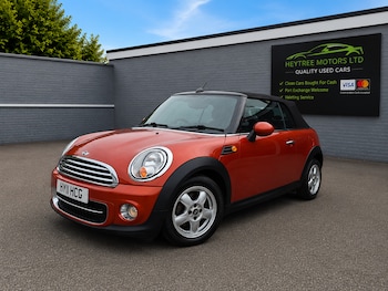 Used MINI Convertible 2011 for sale - 79105222: Photo