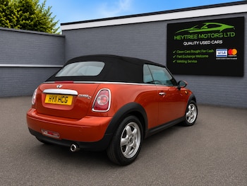Used MINI Convertible 2011 for sale - 79105222: Photo