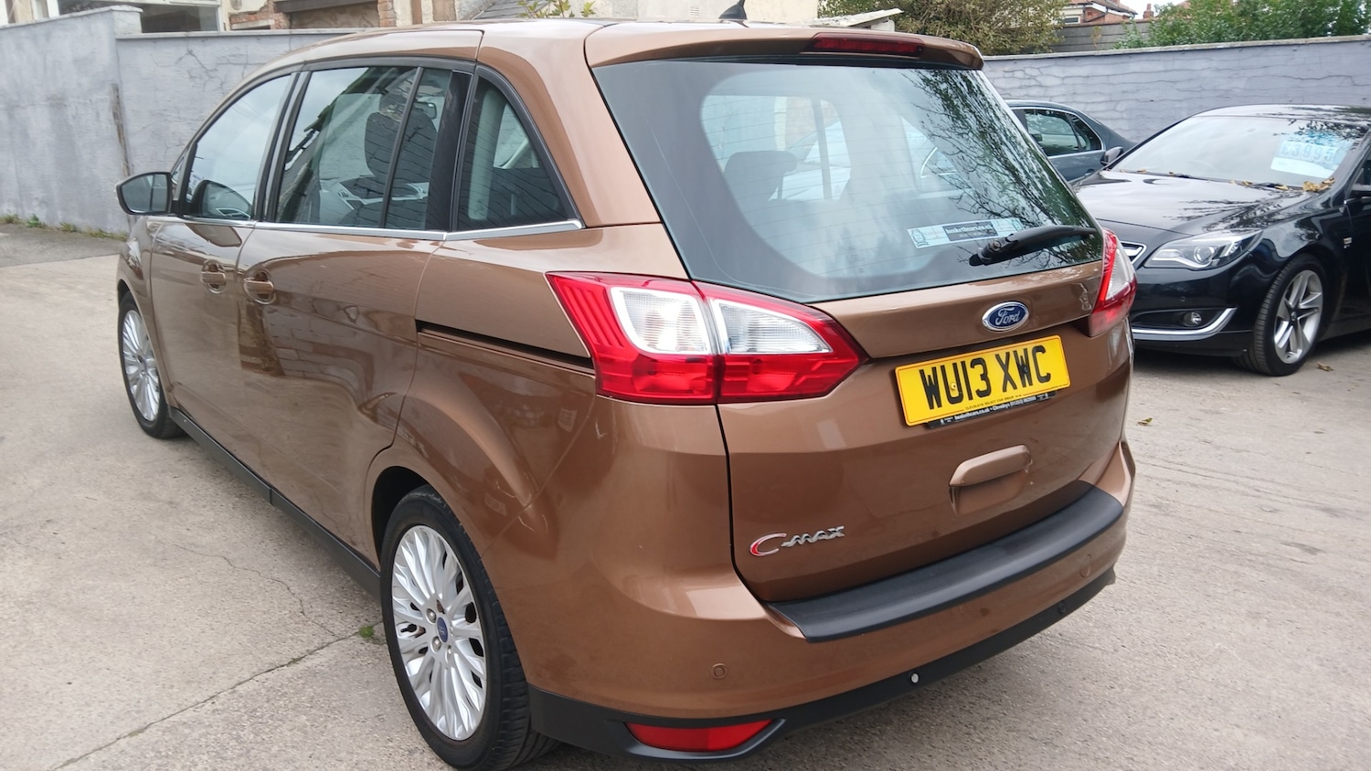 Used Ford Grand C-Max 2013 for sale - 76319110: Photo 8