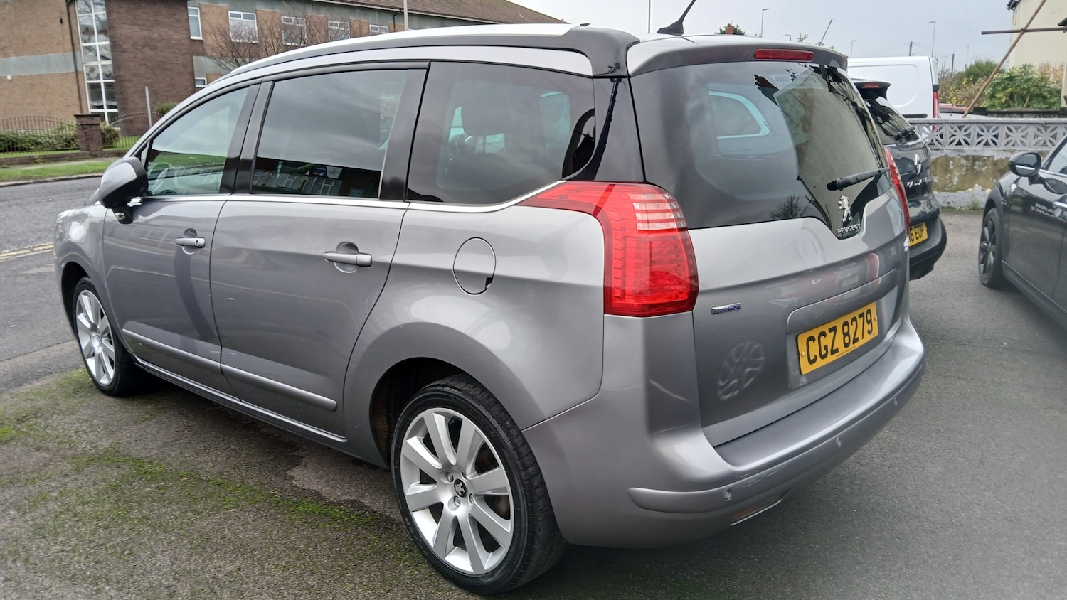 Used Peugeot 5008 2016 for sale - 76531258: Photo 7