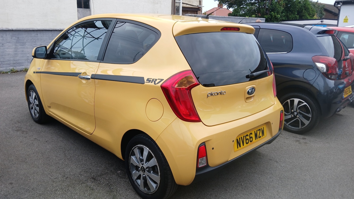 Vehicle 5
