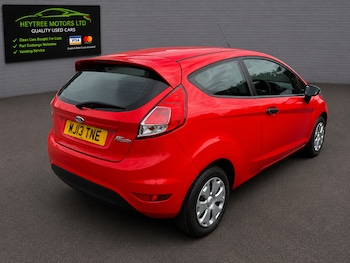 Used Ford Fiesta 2013 for sale - 79043616: Photo