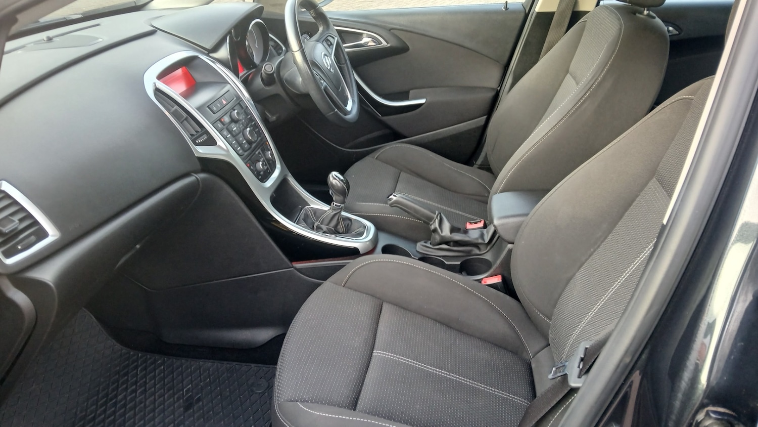 Used Vauxhall Astra 2013 for sale - 77198058: Photo 11