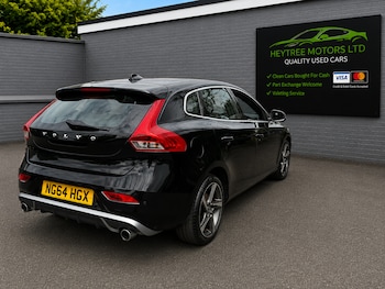 Used Volvo V40 2015 for sale - 78865332: Photo