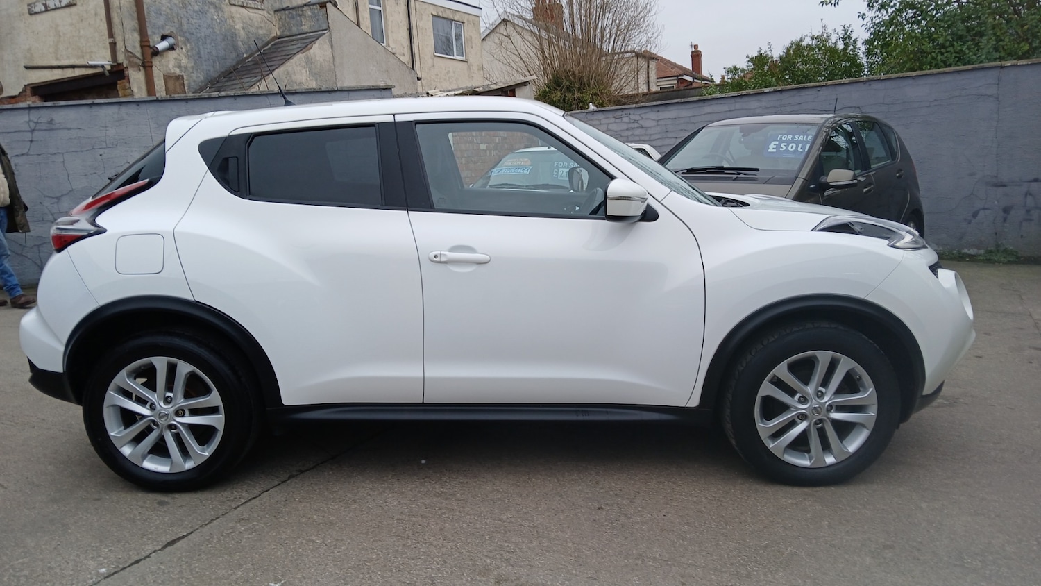 Used Nissan Juke 2015 for sale - 77640786: Photo 3