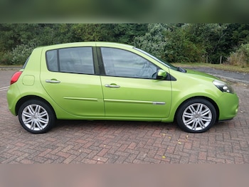 Used Renault Clio 2010 for sale - 75638369: Photo