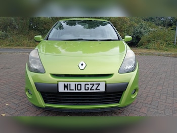 Used Renault Clio 2010 for sale - 75638369: Photo