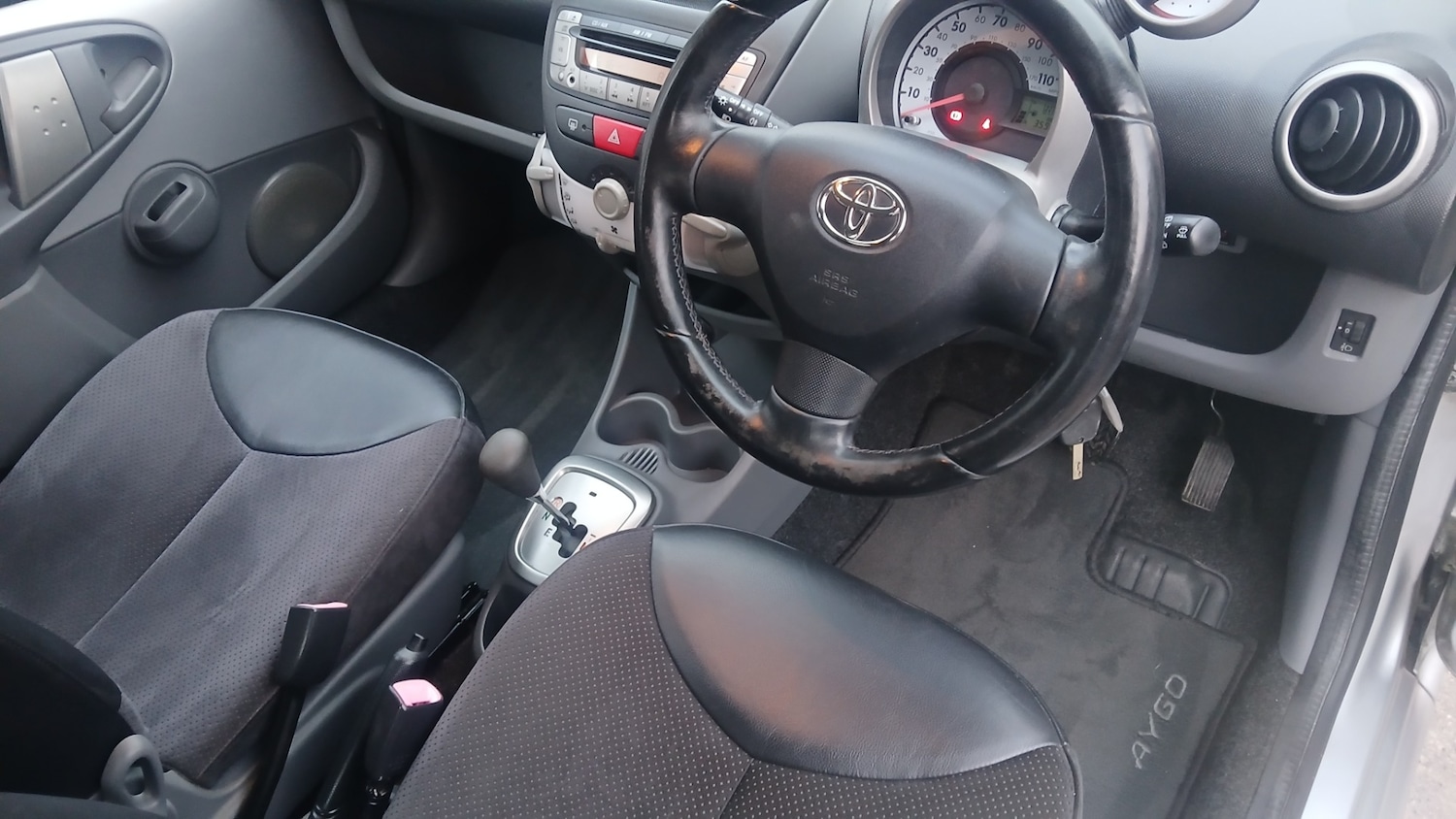Used Toyota AYGO 2009 for sale - 76722521: Photo 12