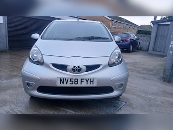 Used Toyota AYGO 2009 for sale - 76722521: Photo