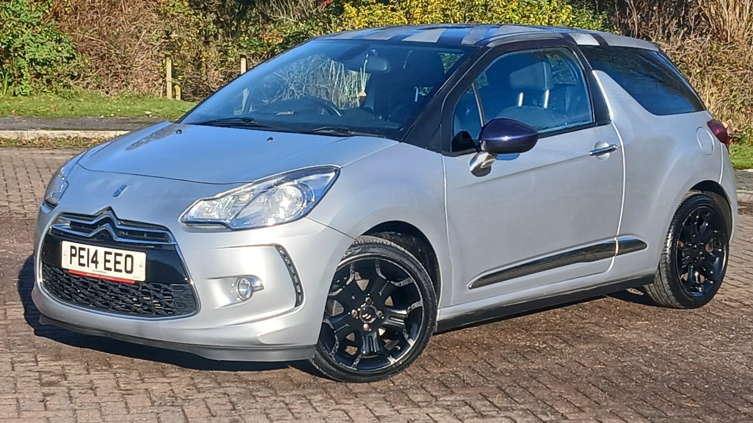 Used Citroen DS3 2014 for sale - 76662852: Photo 2