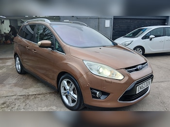 2012 (62) - 2.0 TDCi TITANIUM X 7 SEATER AUTOMATIC 2012 62 REG 5-Door