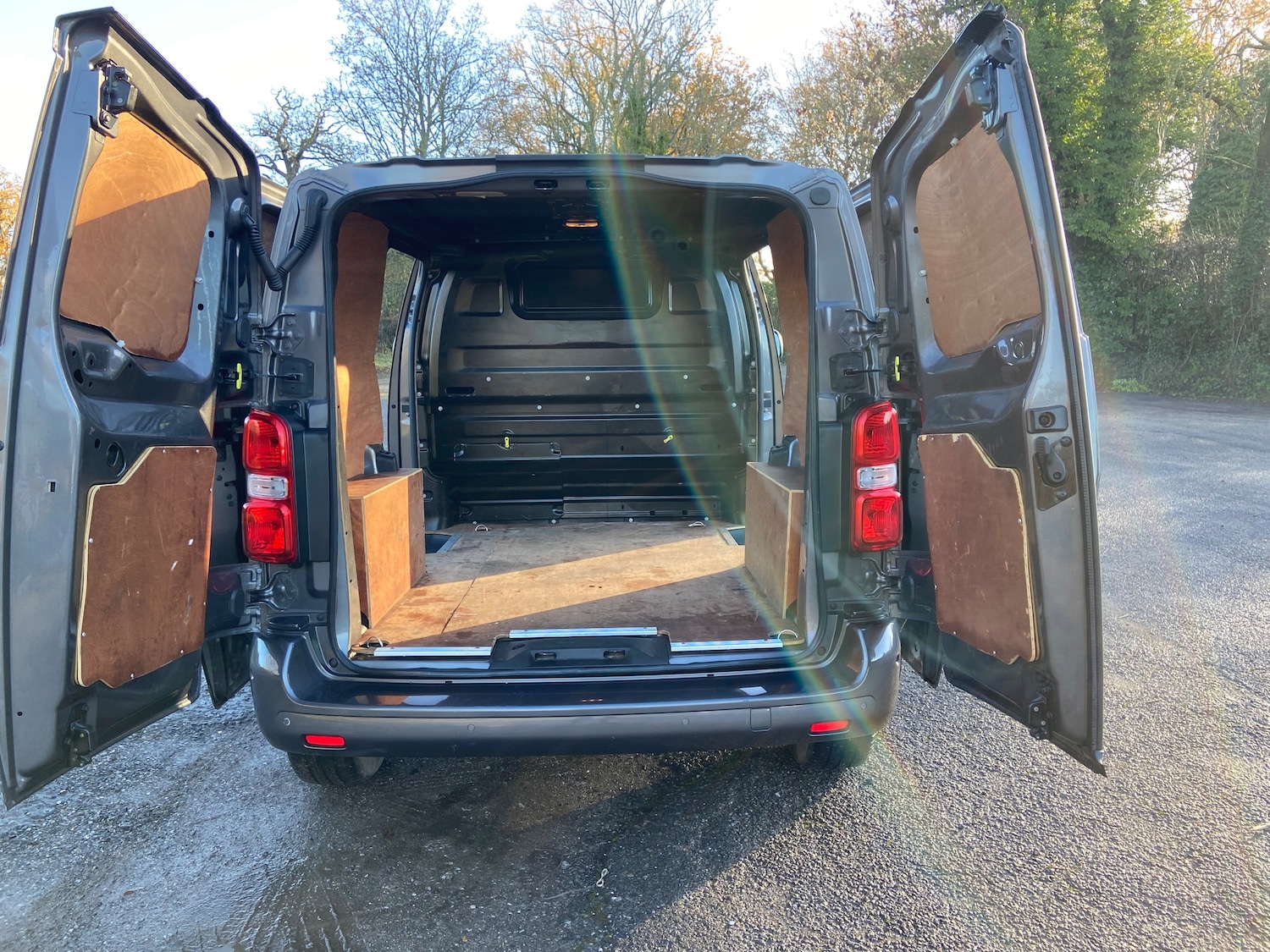 Used Peugeot Expert 2018 for sale - 77962405: Photo 9