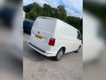 Used Volkswagen Transporter 2019 for sale - 79787304: Photo