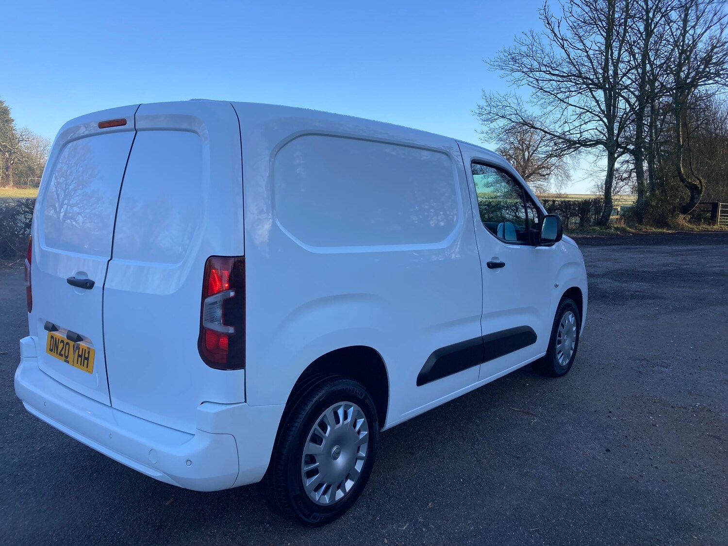 Used Vauxhall Combo 2020 for sale - 76883927: Photo 3