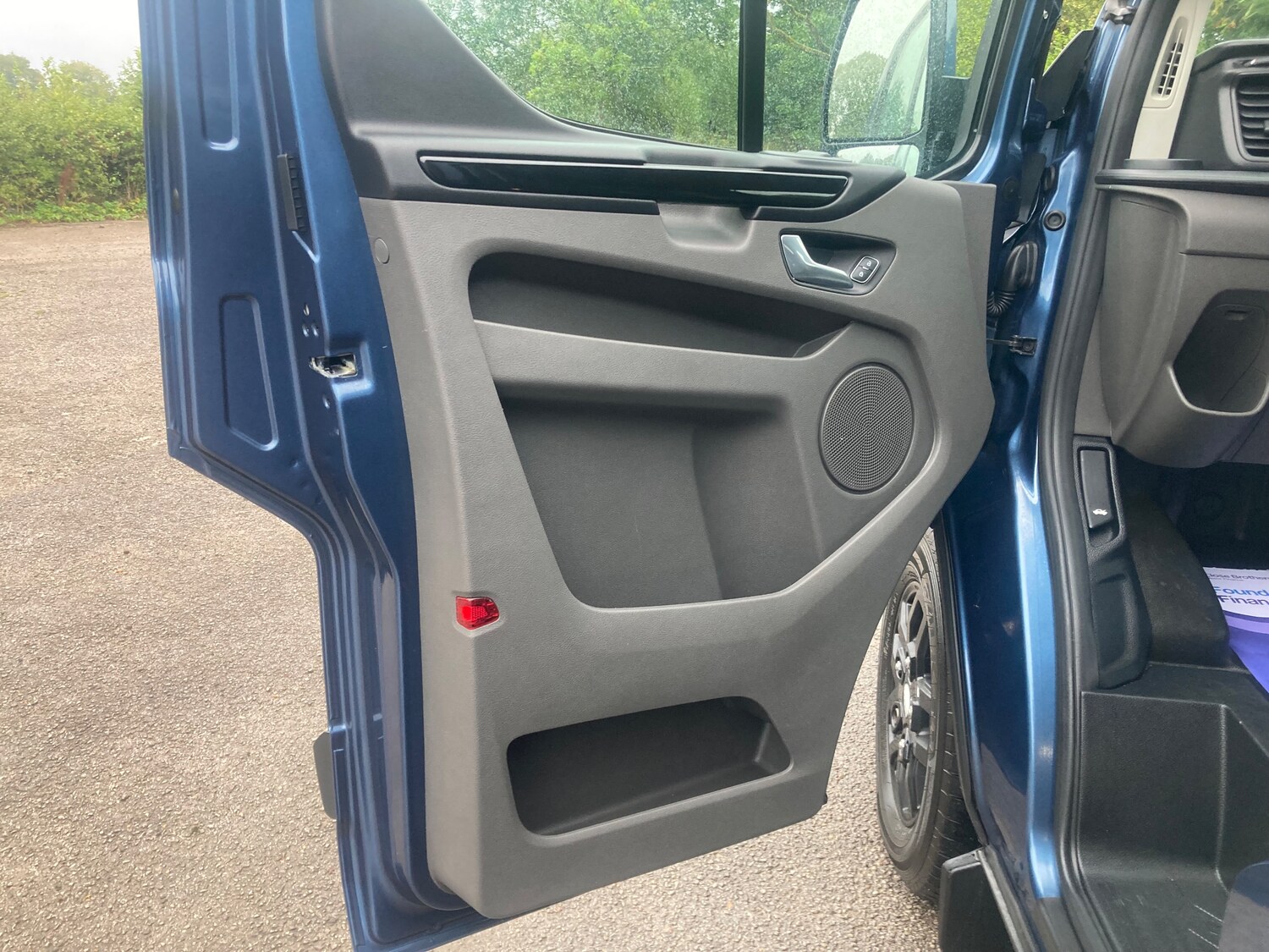 Used Ford Transit Custom 2021 for sale - 75982927: Photo 30