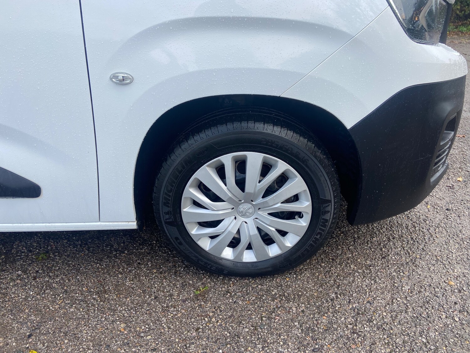 Used Peugeot Partner 2020 for sale - 76287935: Photo 13