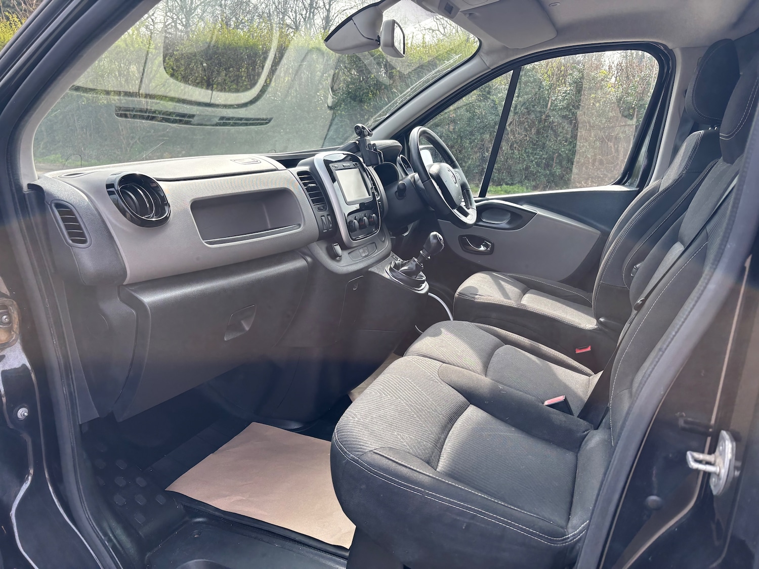 Used Renault Trafic 2017 for sale - 77989837: Photo 9